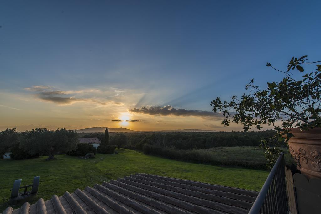 Agriturismo Cerrosughero Canino Exterior photo